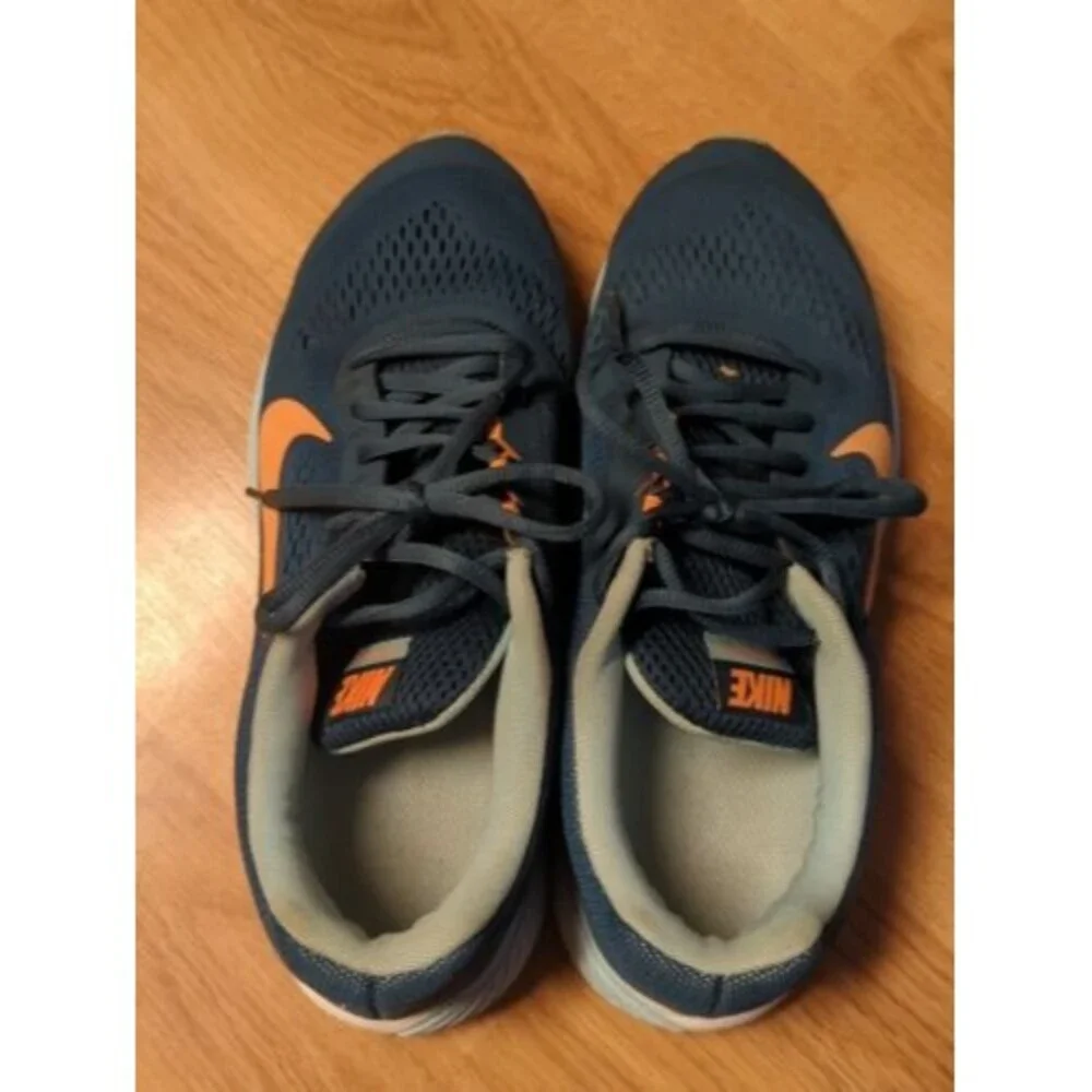 Nike Zoom Structure 17 Running Shoes Womens 9.5 Green Orange 615588-380